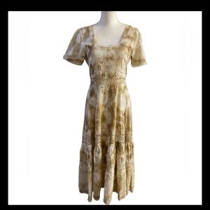 KSP India pvt LTD Elegant Beige Lace Midi Dress small
